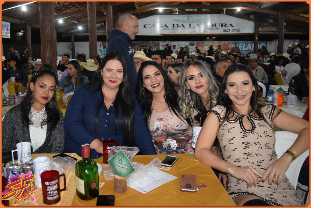 BAILE DA RAINHA DA EXPOVALE 2019